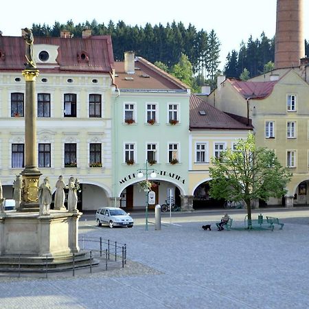 Apartmán Náměstí Hostinné Exterior foto