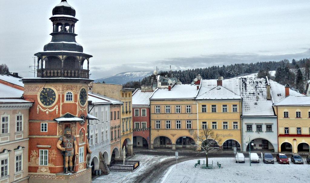Apartmán Náměstí Hostinné Exterior foto