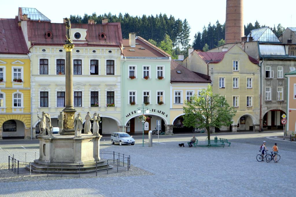 Apartmán Náměstí Hostinné Exterior foto